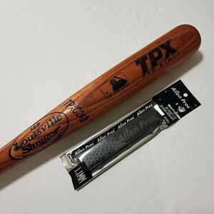 Louisville Slugger C243 Ash TPX 32” 31 oz. Cherry Wood Baseball Bat